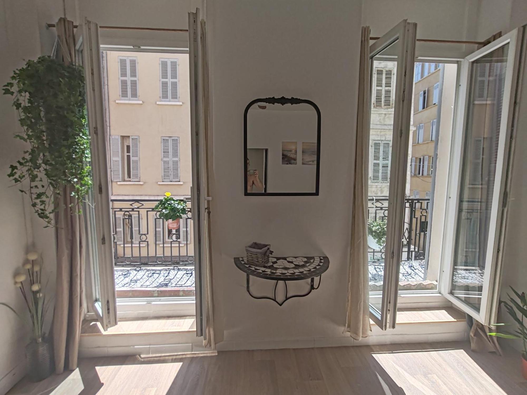 T3 Grand Balcon Au Coeur Du Vieux Port Apartman Marseille Kültér fotó